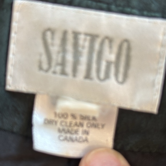 Savigo Black Silk Jacket Size M - Picture 5 of 9